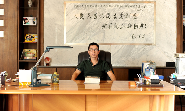 中國同一天實(shí)現(xiàn)了“可上九天攬?jiān)?，可下五洋捉鱉”——董事長：魏國平